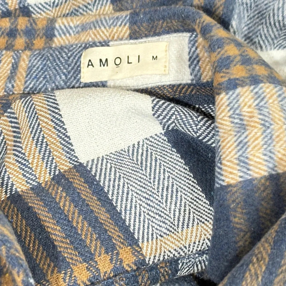 Amoli Shacket - Picture 3 of 5